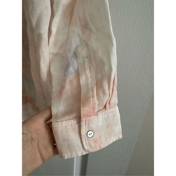 NWT Rails  Ellis Button Up in Multi Sky Tie Dye SizeS  Daybreak Lightweight, bre - Picture 11 of 15